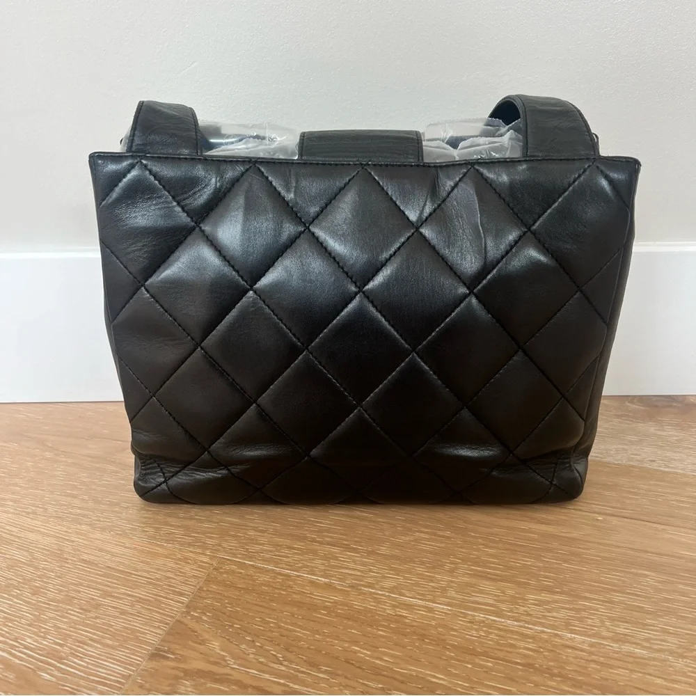 Vintage Chanel Black Lambskin Quilted Shoulder Bag Gold Hardware Authentic - Picture 10 of 12